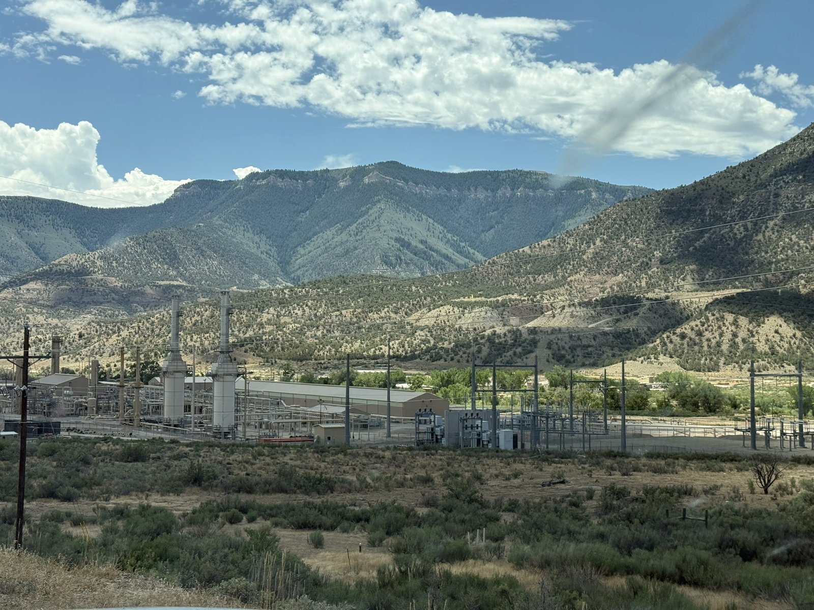 Gas processing and transmission near the Parachute site